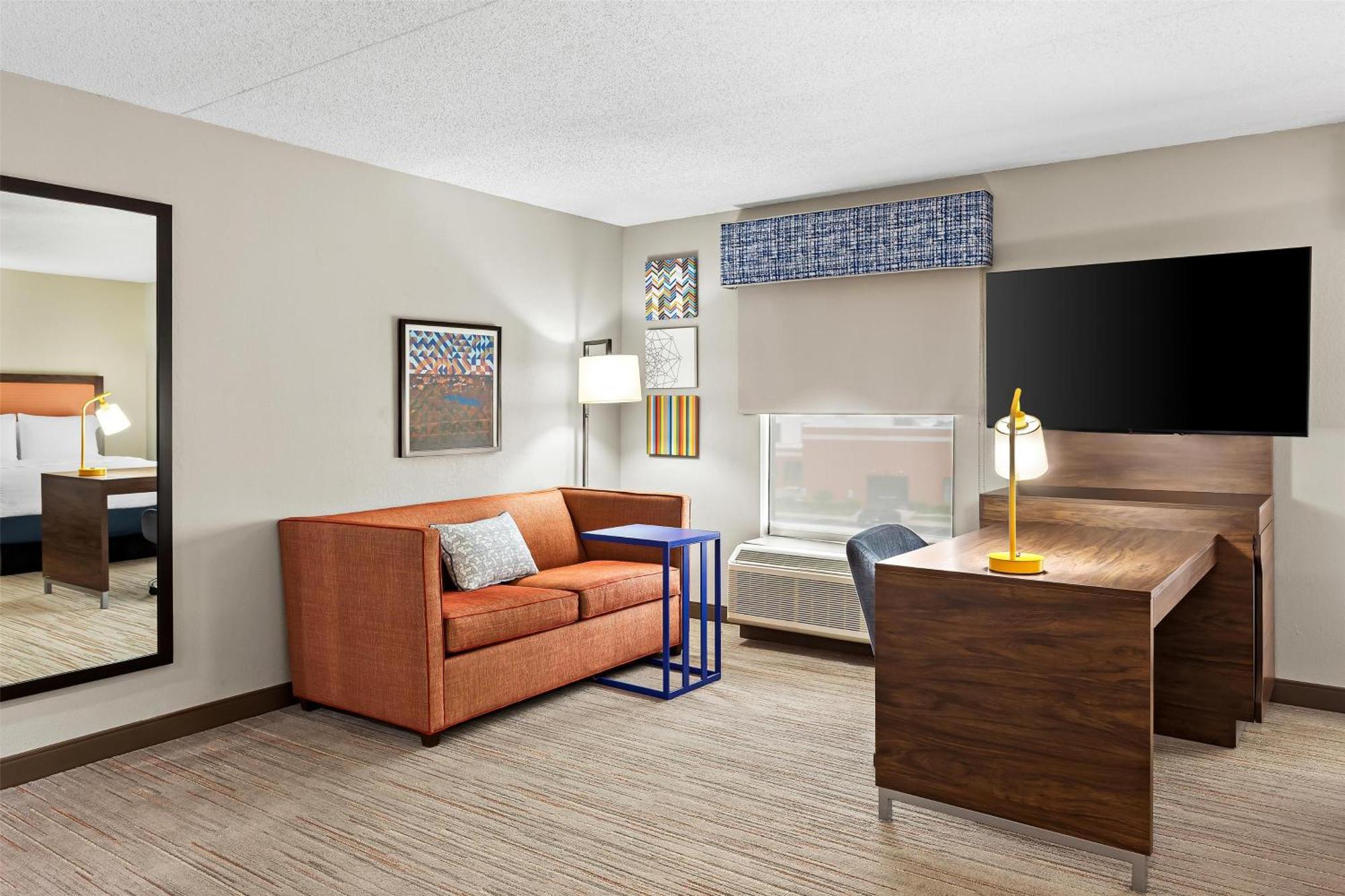 Queen Studio Suite with Two Queen Beds - Mobility Access/Non-Smoking